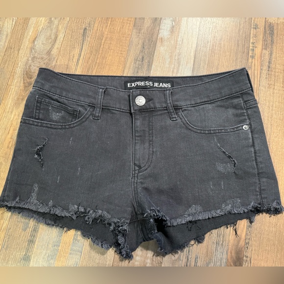 Express Pants - Black express jean shorts